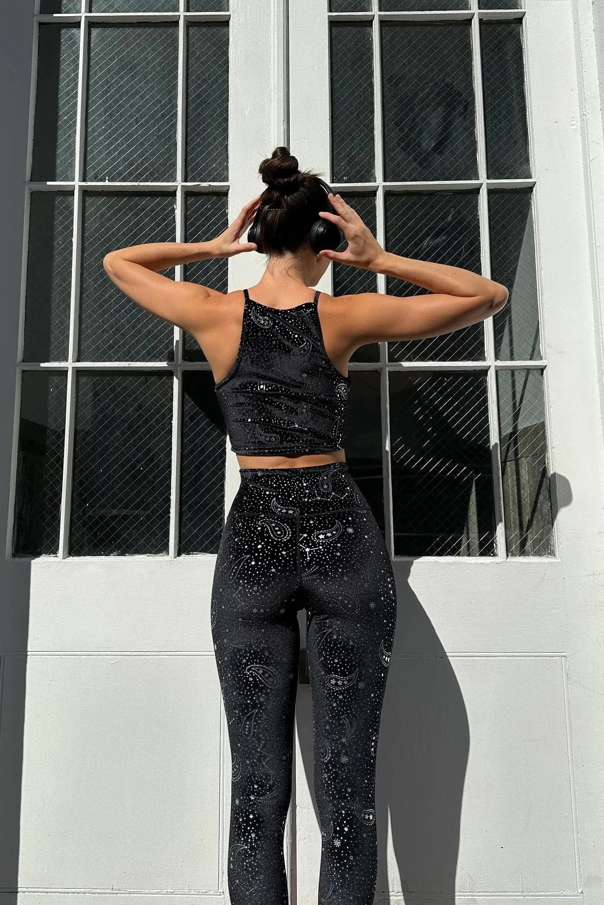 Beach Riot Piper Shooting Star Leggings as seen on Malin Andersson