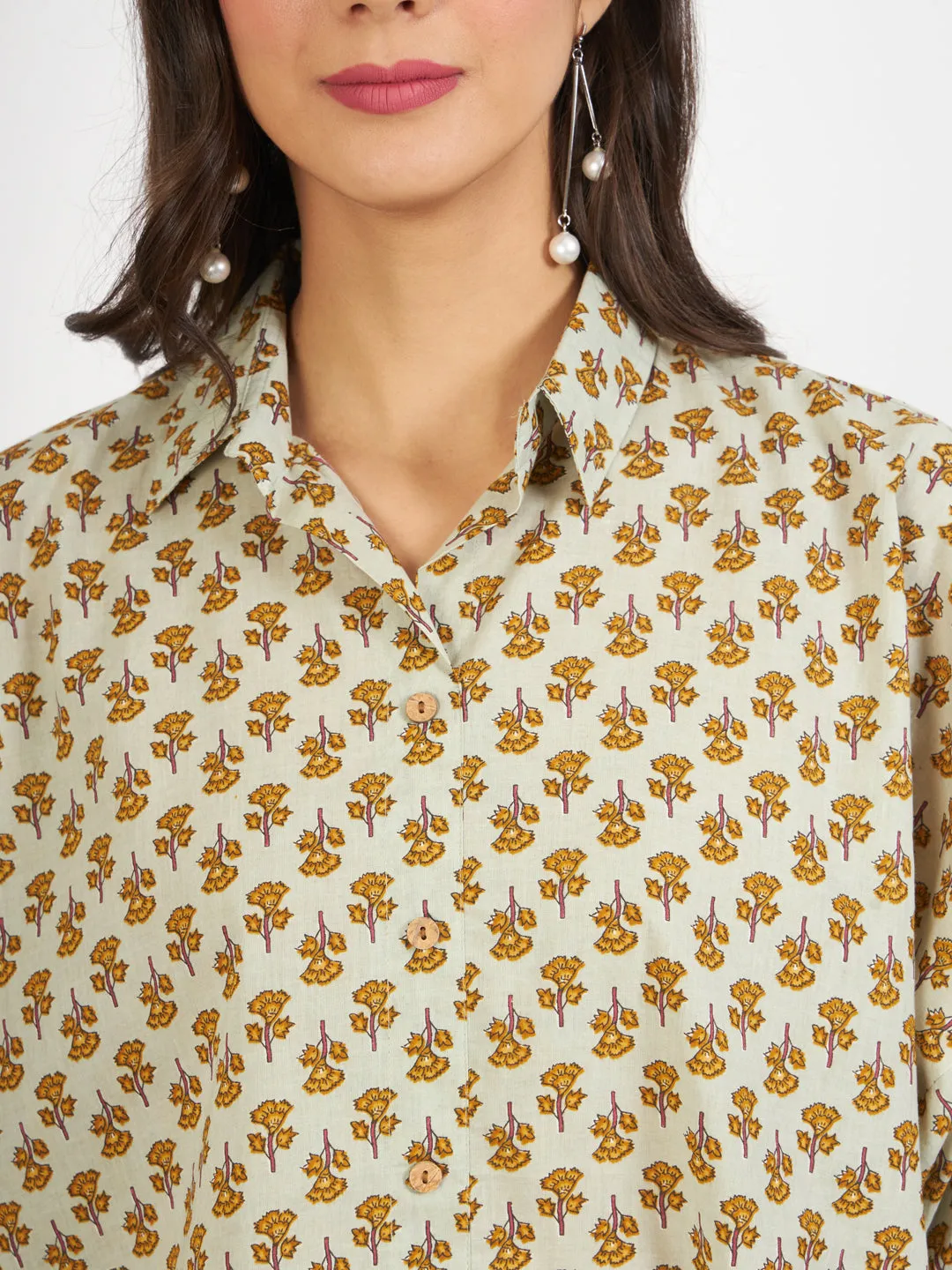 Divena Green Floral Printed Cotton Tops