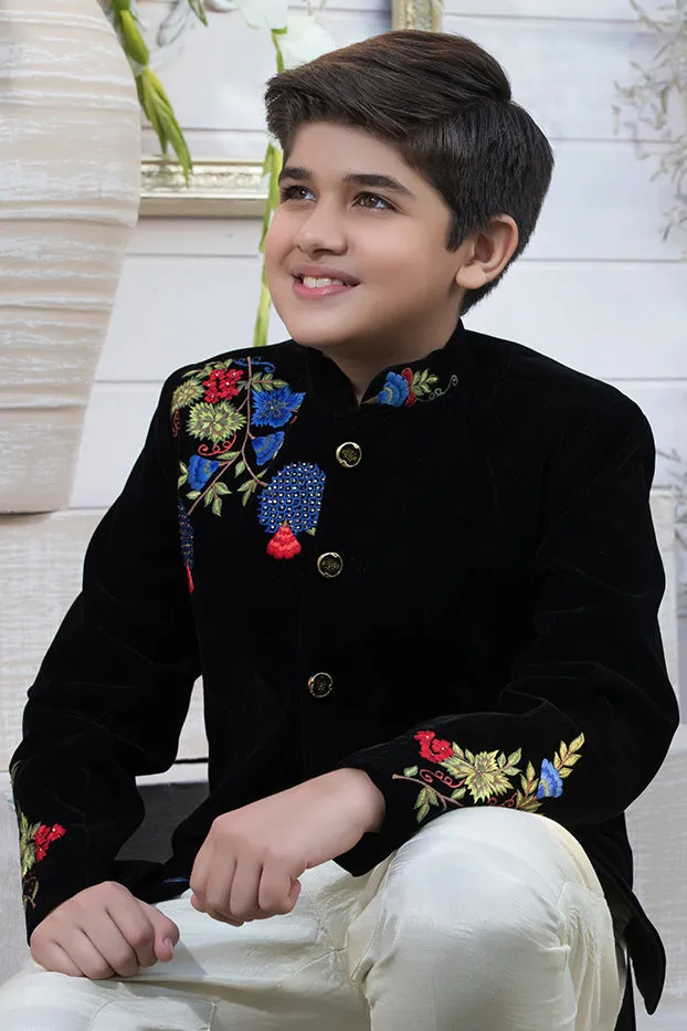 Embroidered Velvet Prince Coat Suit | WC1718 | B508