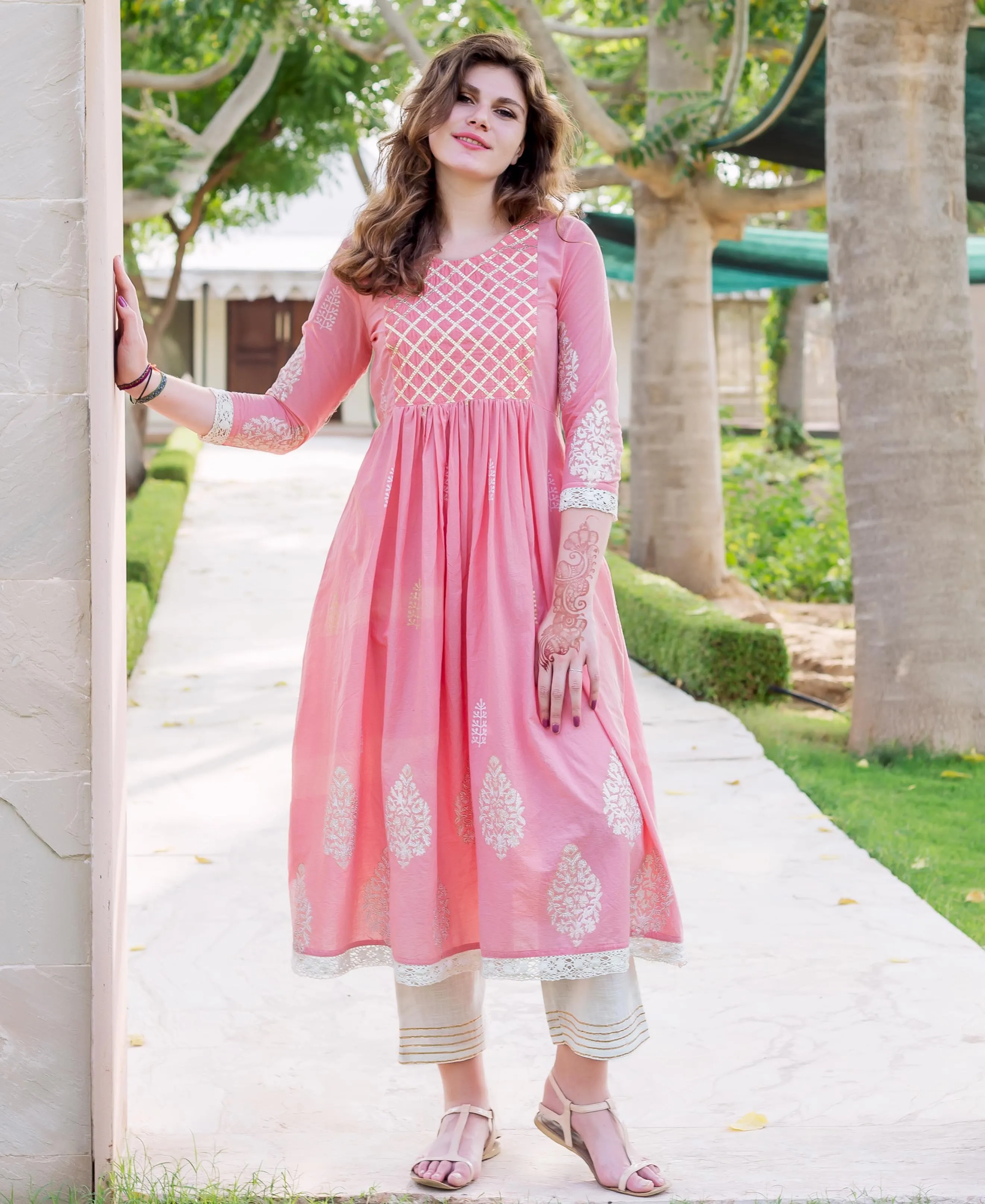 Inaya Pink A-line Kota Doriya Kurta