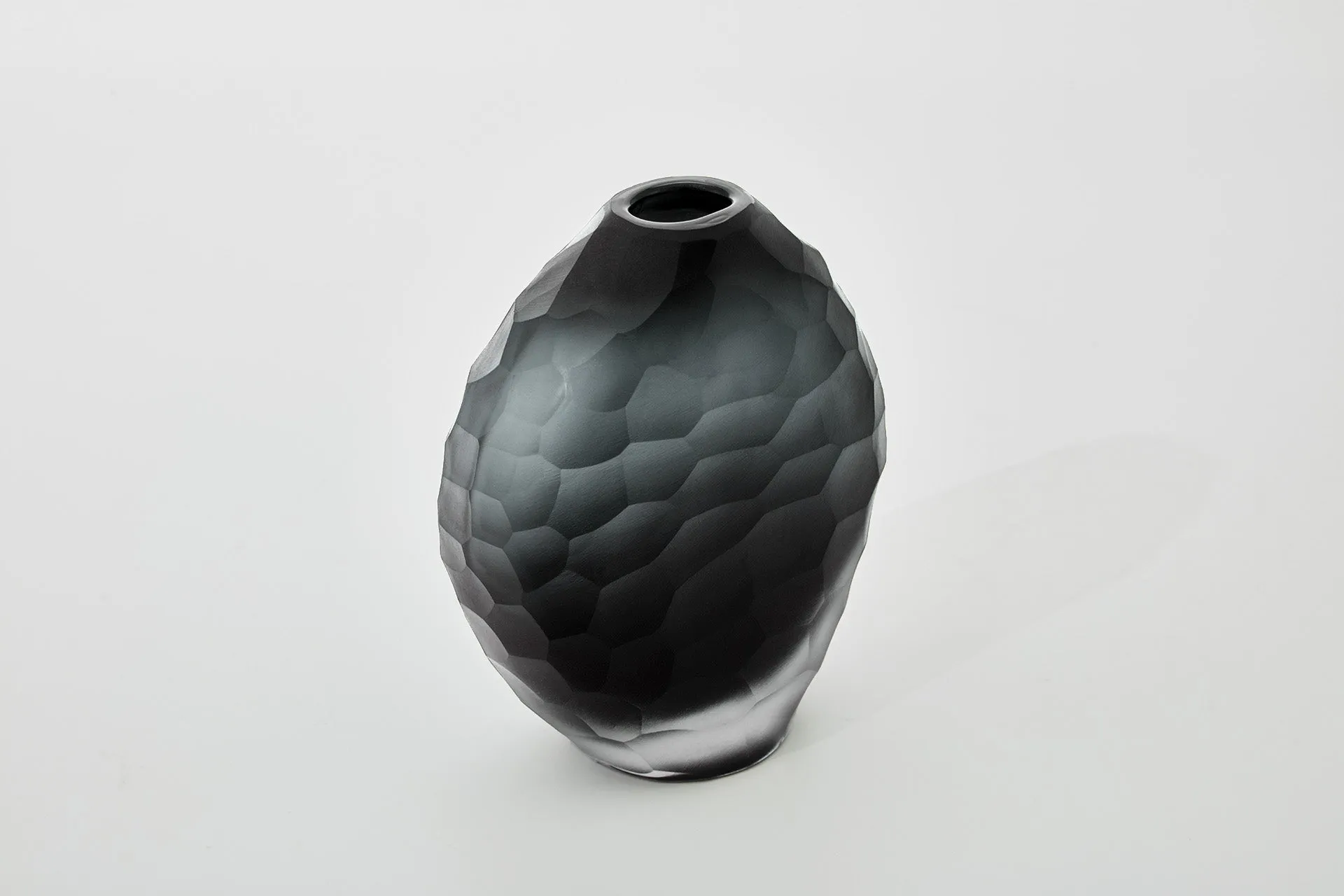 The Foundry House Calypso Dark Smoke Vase Glass