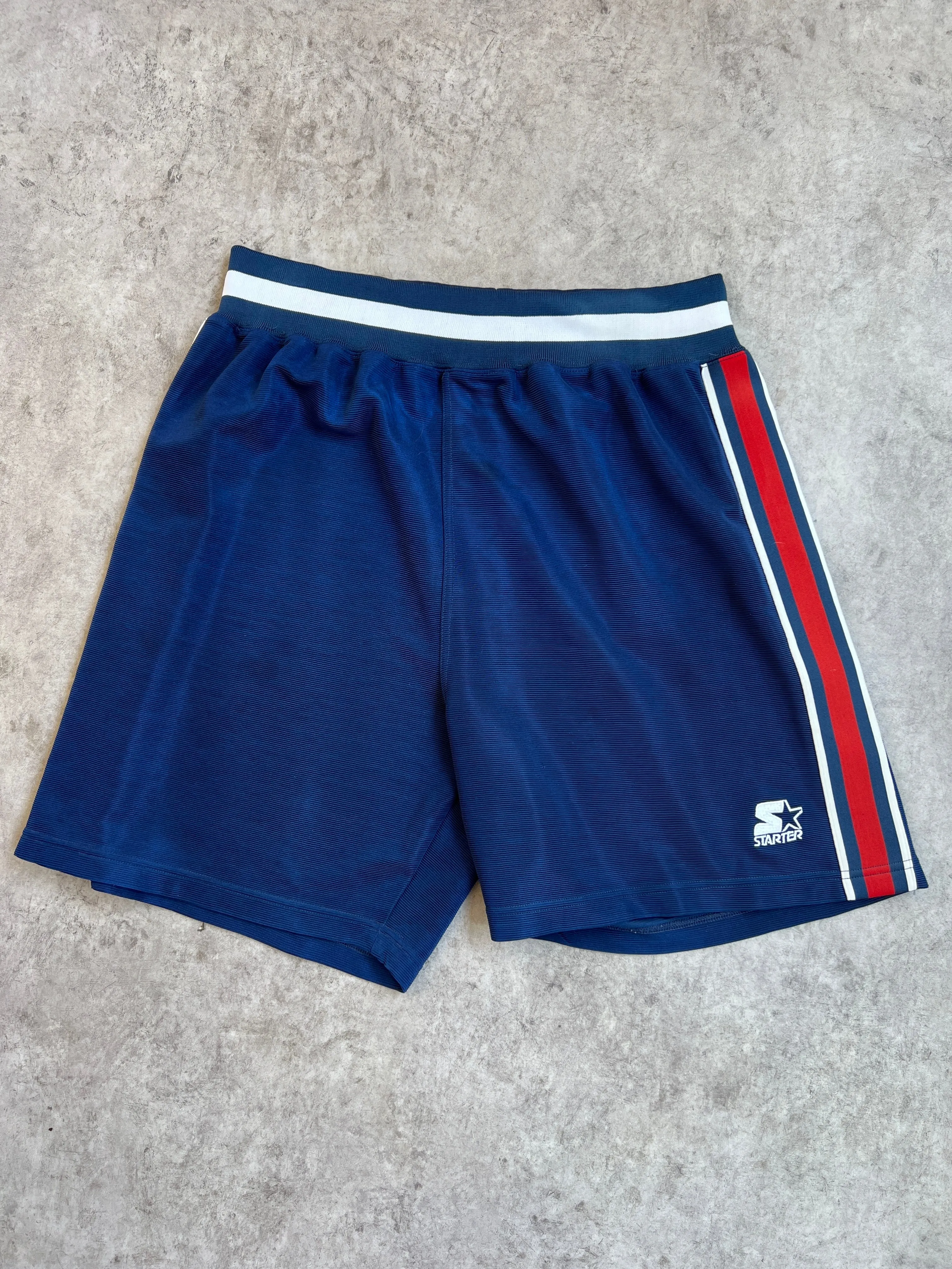 Vintage Starter Shorts (32")