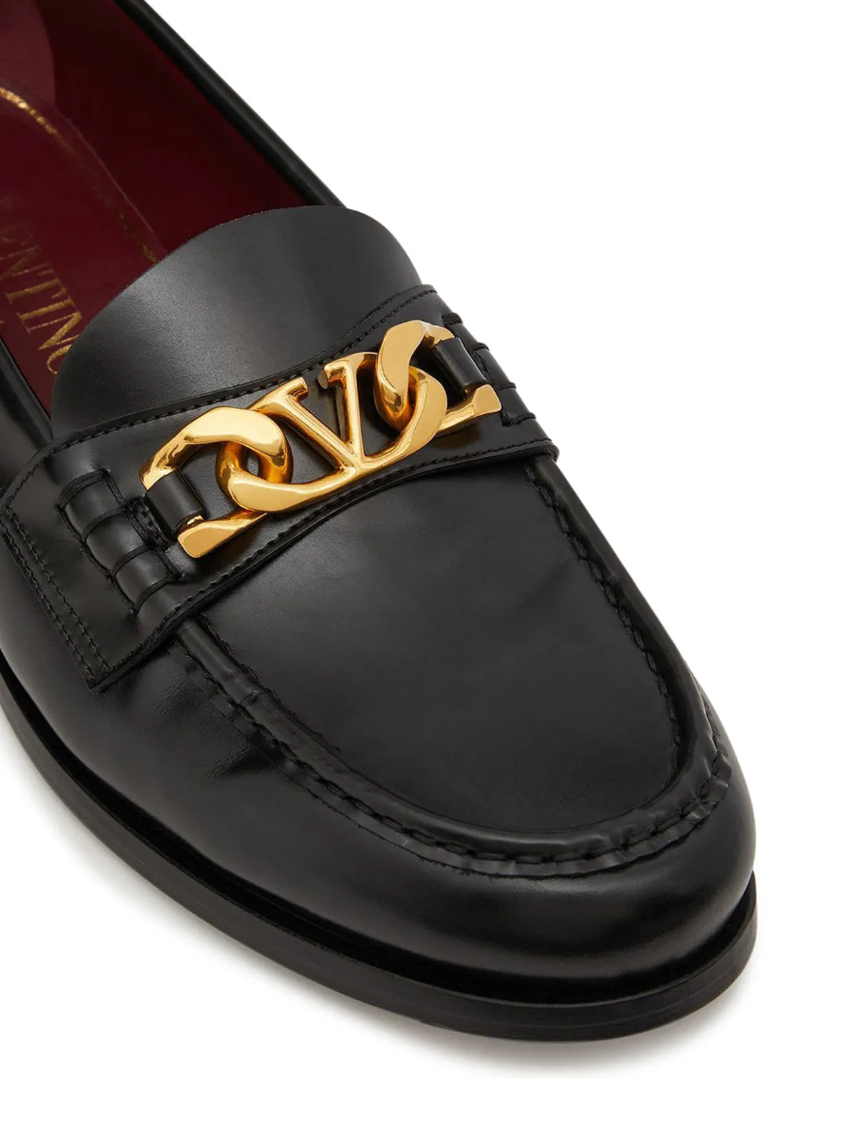 VLOGO CHAIN MOCCASIN IN CALFSKIN